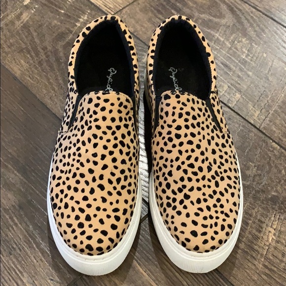 NWOT Faux Suede Animal Print Slip On Sneakers - Picture 2 of 6